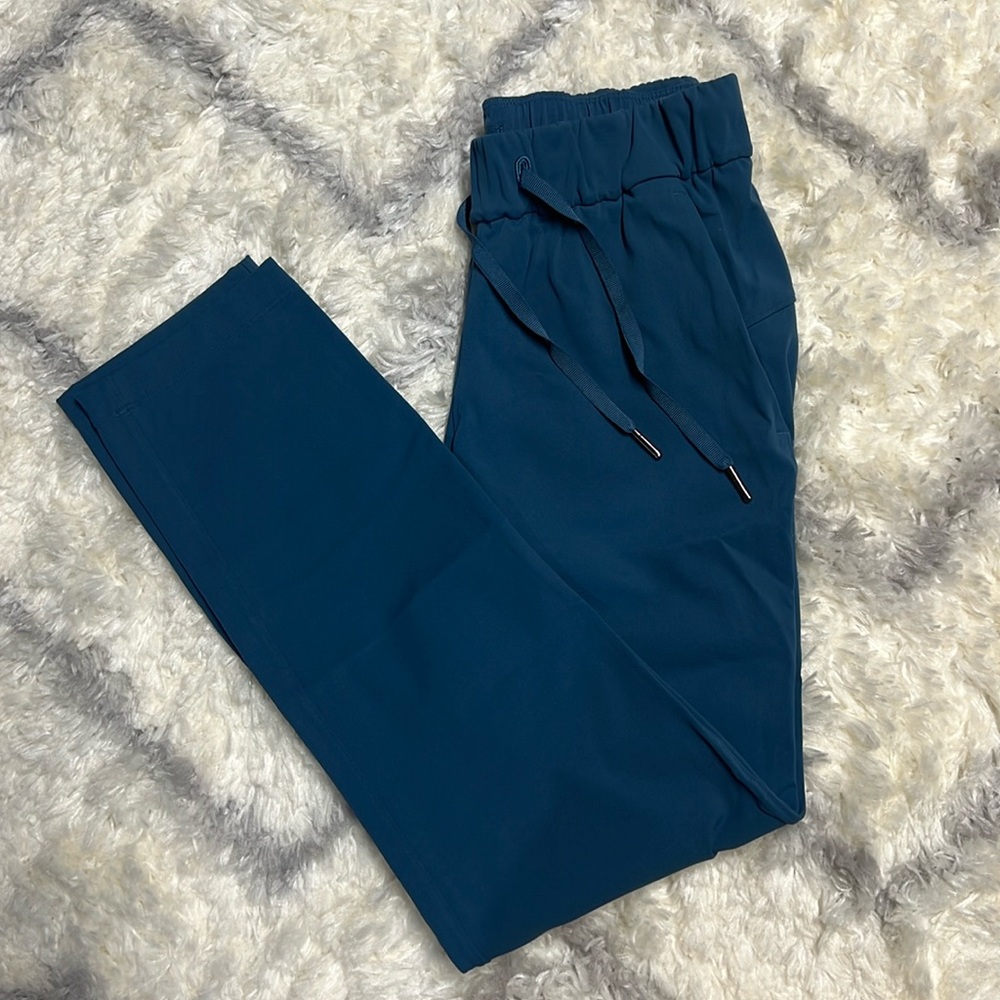 Lululemon pants